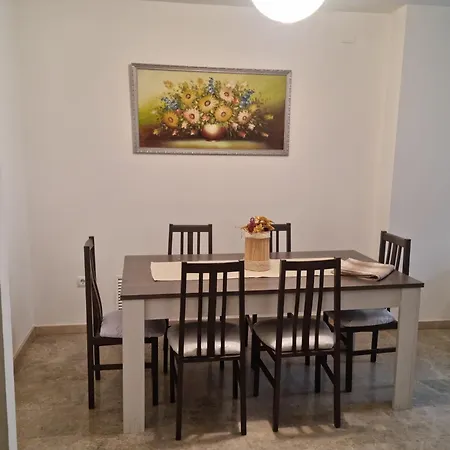 Constitucion Apartmán