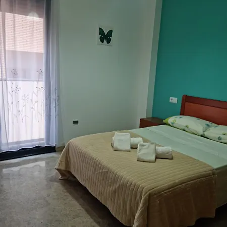 Constitucion * 贝尼卡洛